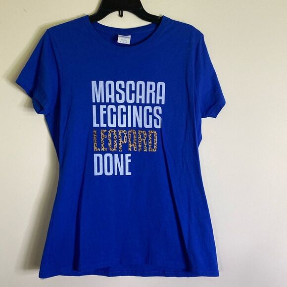 Graphic Tee - Mascara Leggings Leopard - Medium - Picture 1 of 4